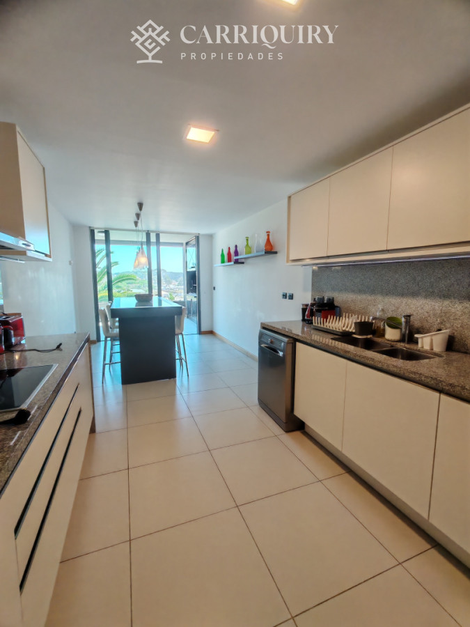 Apartamento ID.10028/Espectacular-apartamento-en-alquiler-en-la-torre-mas-lujosa-de-Punta-del-este - TIBIRON TERRAZAS 3 DORMITORIOS EN SUITE SE VENDE