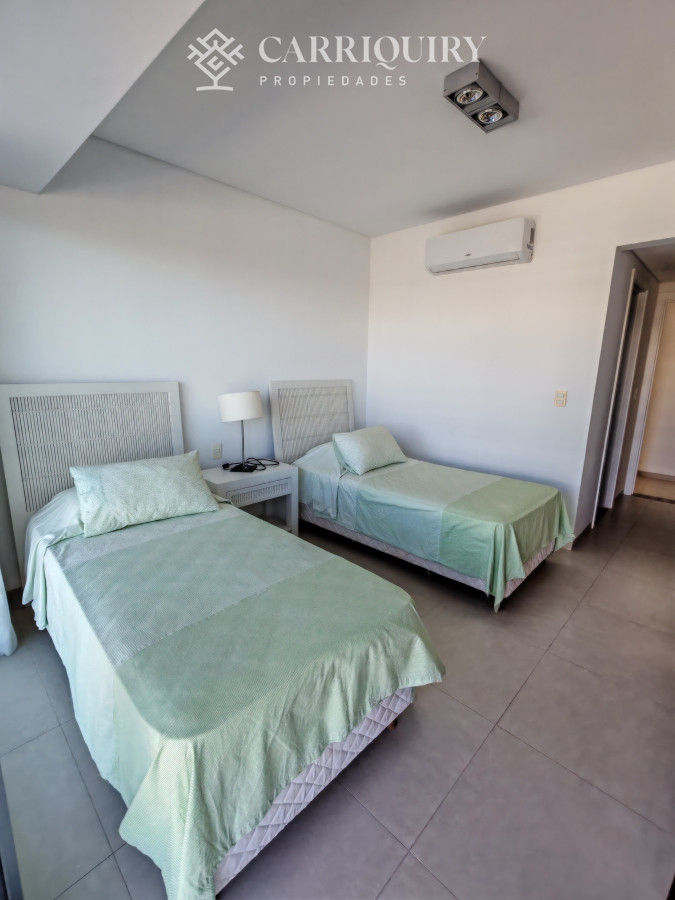 Apartamento ID.9319/-venta-MILLENIUM-TOWER-mansa-frente-al-mar-tres-suites-y-dependencias - BRAVA 28 103