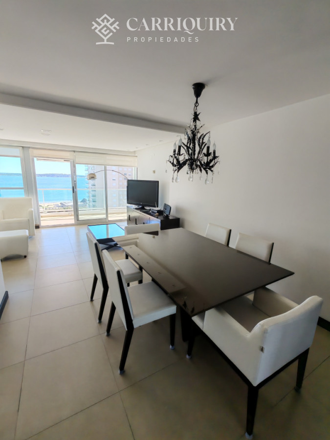 Apartamento ID.9877 - OPORTUNIDAD EN PLAYA MANSA DE 3 DORMITORIOS