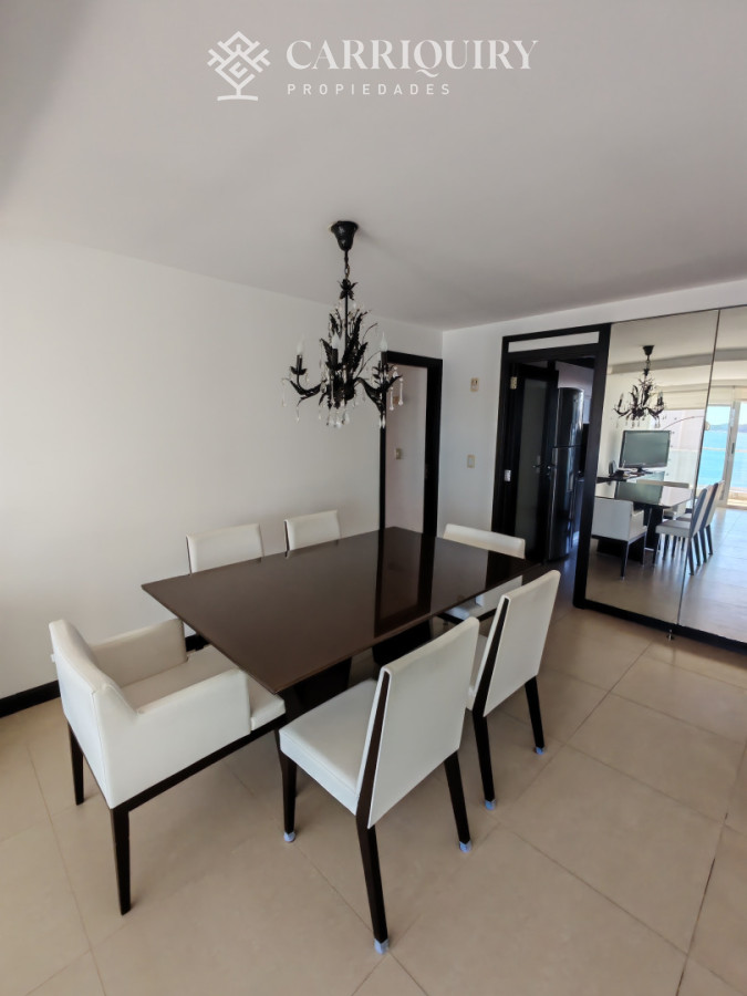 Apartamento ID.9877 - OPORTUNIDAD EN PLAYA MANSA DE 3 DORMITORIOS