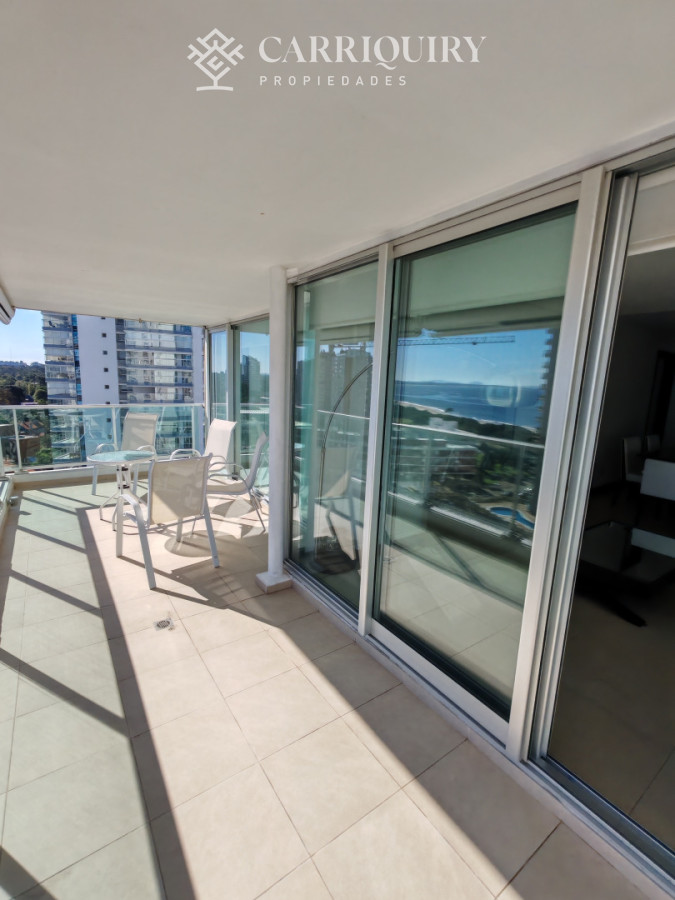Apartamento ID.9877 - OPORTUNIDAD EN PLAYA MANSA DE 3 DORMITORIOS