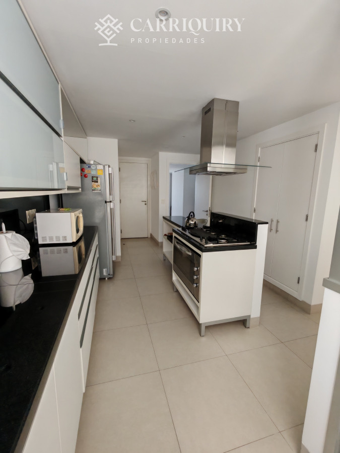 Apartamento ID.9319/-venta-MILLENIUM-TOWER-mansa-frente-al-mar-tres-suites-y-dependencias - BRAVA 28 103