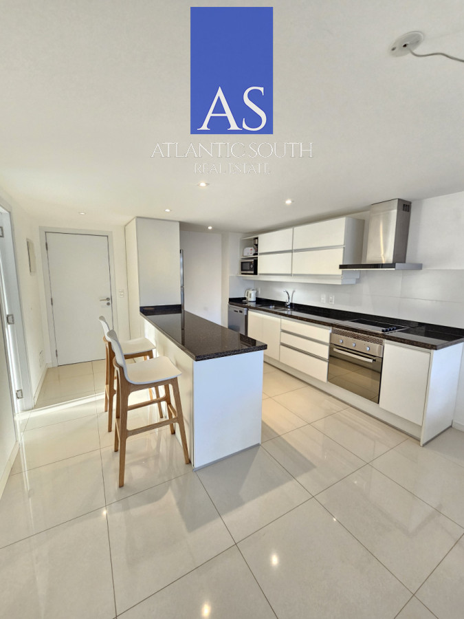 Apartamento ID.4241 - Oportunidad planta cómoda y moderna con gran terraza y garage 2 dormitorios Punta del Este