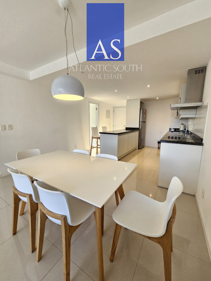 Apartamento ID.4241 - Oportunidad planta cómoda y moderna con gran terraza y garage 2 dormitorios Punta del Este