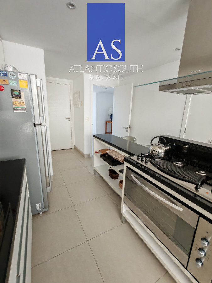 Apartamento ID.4644 - Apartamento moderno primera linea Playa Brava 3 dormitorios Punta del Este