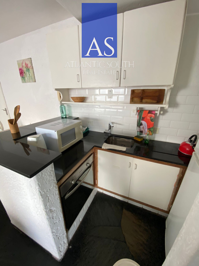 Apartamento ID.4569 - Apartamento 1 dormitorio primera línea con cochera Playa Mansa - Punta del Este   