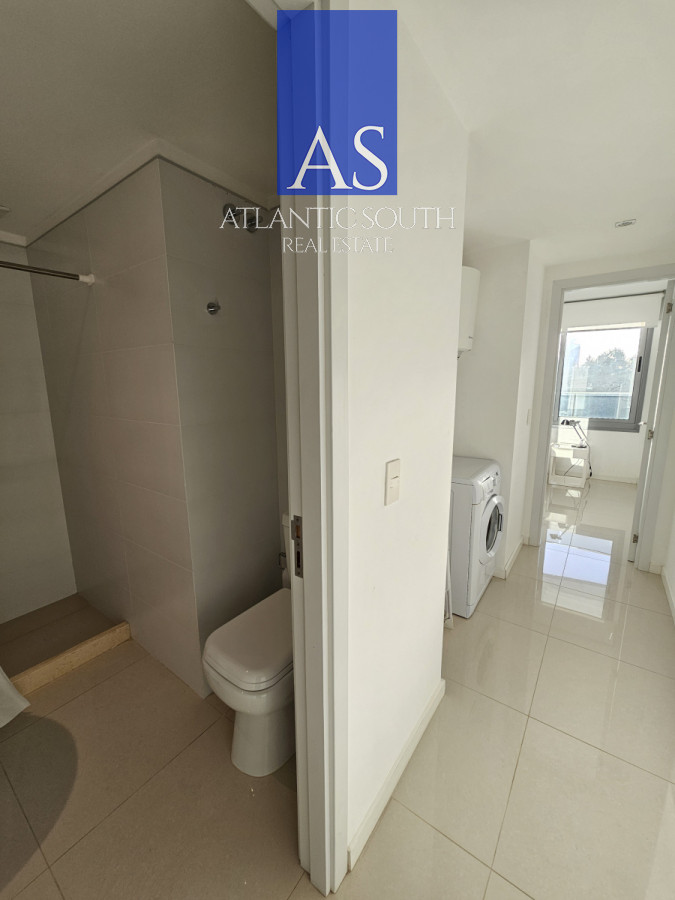 Apartamento ID.4241 - Oportunidad planta cómoda y moderna con gran terraza y garage 2 dormitorios Punta del Este