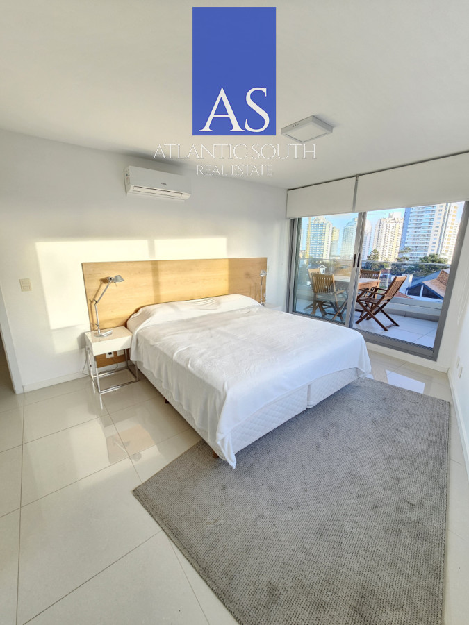 Apartamento ID.4241 - Oportunidad planta cómoda y moderna con gran terraza y garage 2 dormitorios Punta del Este