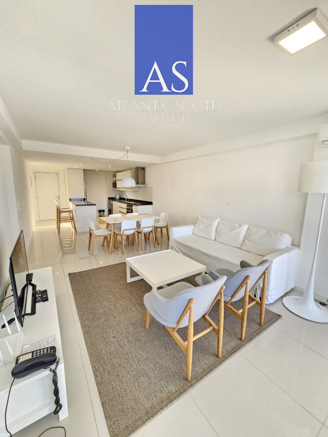 Apartamento ID.4241 - Oportunidad planta cómoda y moderna con gran terraza y garage 2 dormitorios Punta del Este