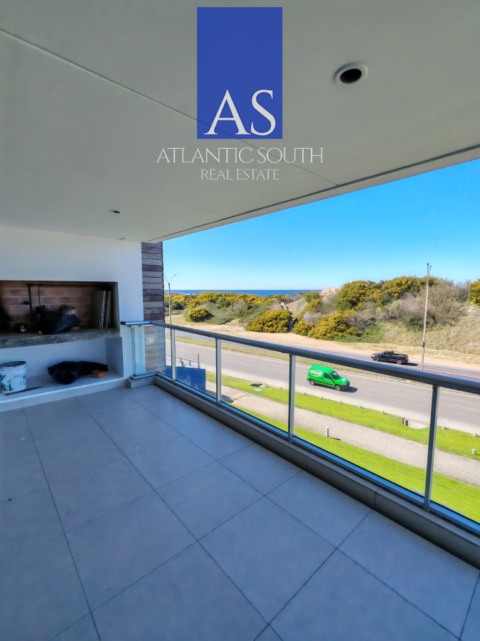 Apartamento ID.4644 - Apartamento moderno primera linea Playa Brava 3 dormitorios Punta del Este