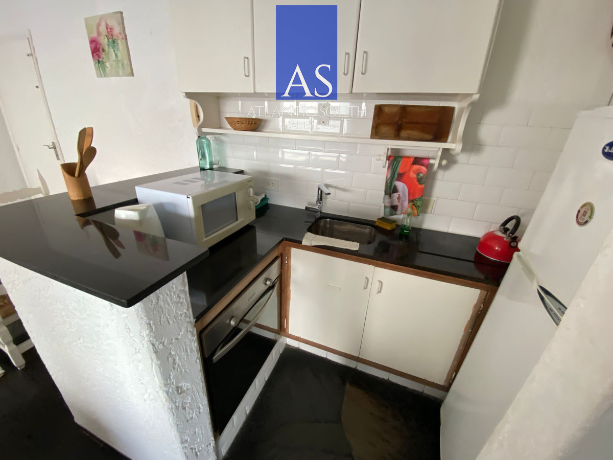 Apartamento ID.4569 - Apartamento 1 dormitorio primera línea con cochera Playa Mansa - Punta del Este   