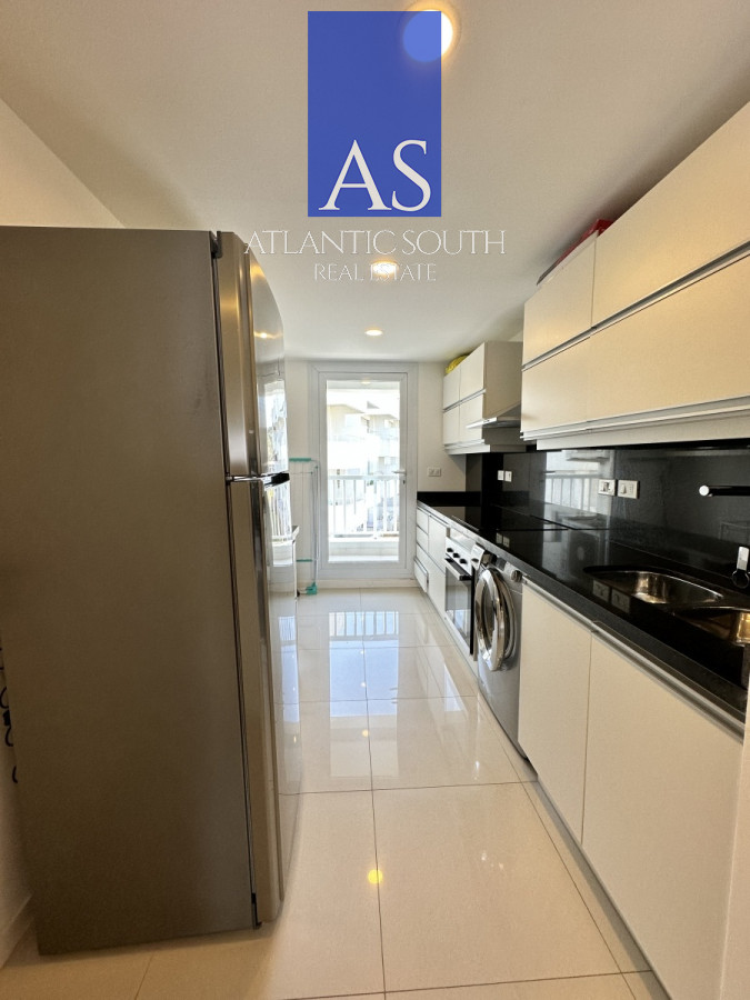 Apartamento ID.4403 - Apartamento 3 dormitorios moderno en primera línea frente al mar Playa Mansa