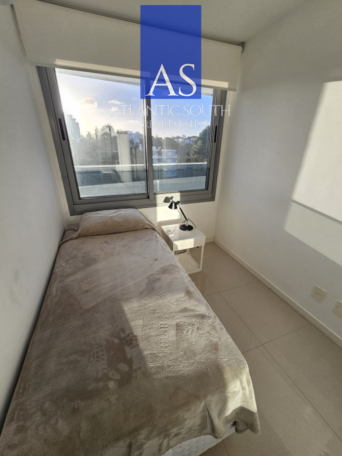 Apartamento ID.4241 - Oportunidad planta cómoda y moderna con gran terraza y garage 2 dormitorios Punta del Este