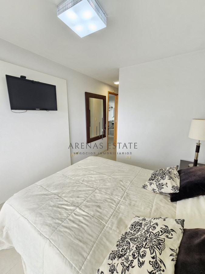 Apartamento ID.3814 - Apartamento de dos dormitorios en venta en Seasons Tower