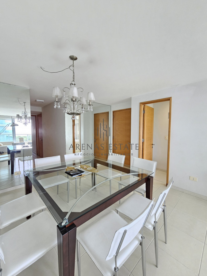 Apartamento ID.3814 - Apartamento de dos dormitorios en venta en Seasons Tower