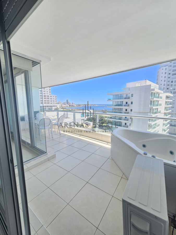 Apartamento ID.3812 - Apartamento de dos dormitorios en venta en Seasons Tower 