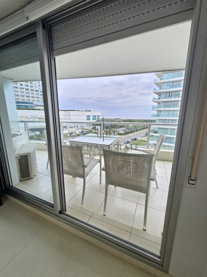Apartamento ID.3814 - Apartamento de dos dormitorios en venta en Seasons Tower