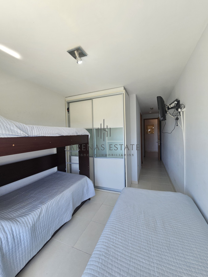 Apartamento ID.3811 - Apartamento de dos dormitorios en Seasons Tower 