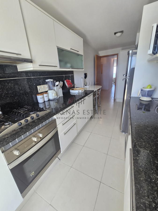 Apartamento ID.3811 - Apartamento de dos dormitorios en Seasons Tower 