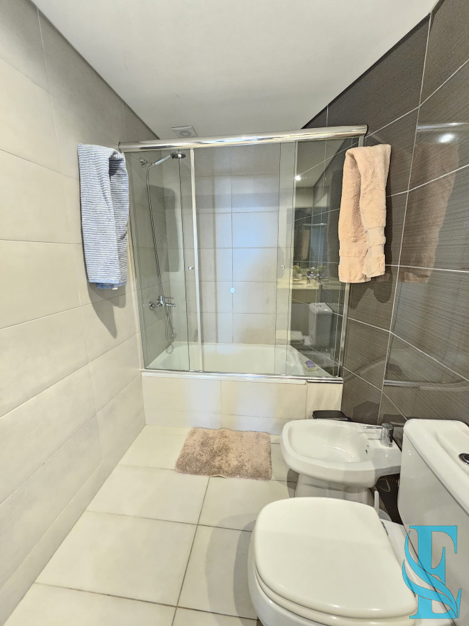 Apartamento ID.851 - Apartamento 2 Dormitorios Wind Tower Punta del Este Aidy Grill