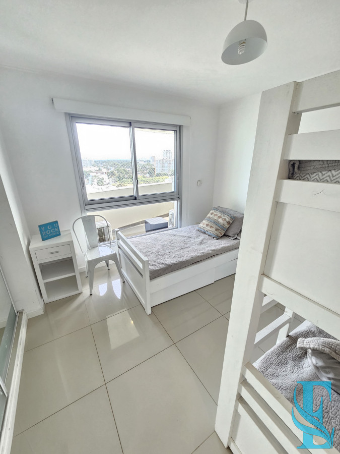 Apartamento ID.851 - Apartamento 2 Dormitorios Wind Tower Punta del Este Aidy Grill