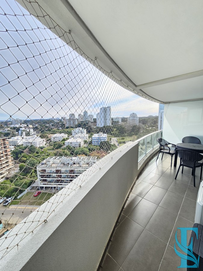 Apartamento ID.851 - Apartamento 2 Dormitorios Wind Tower Punta del Este Aidy Grill