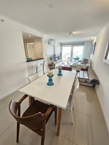 Apartamento 2 Dormitorios Wind Tower Punta del Este Aidy Grill