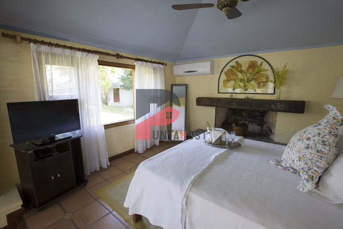 Casa ID.322 - Venta casa en punta del este 