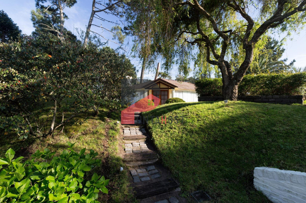 Casa ID.322 - Venta casa en punta del este 