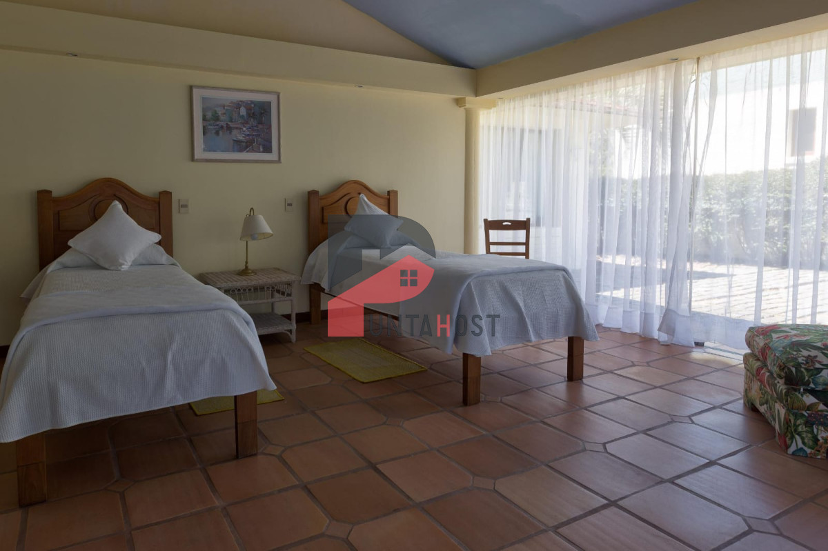 Casa ID.322 - Venta casa en punta del este 