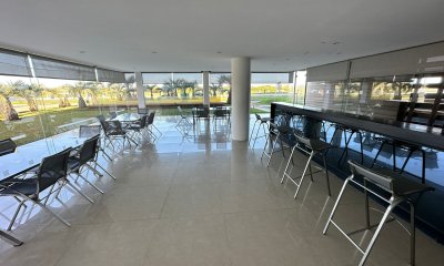 Venta departamento punta del este