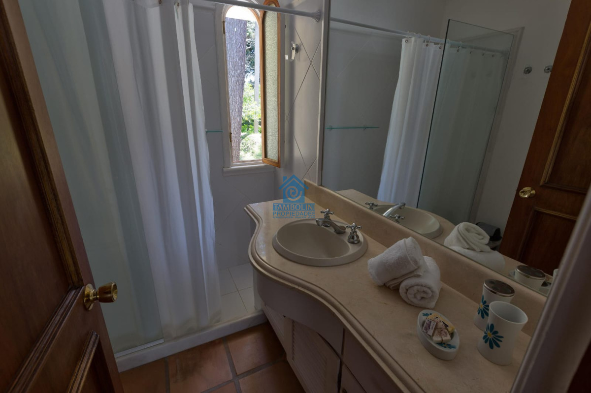 Casa ID.1011 - Venta casa en punta del este 