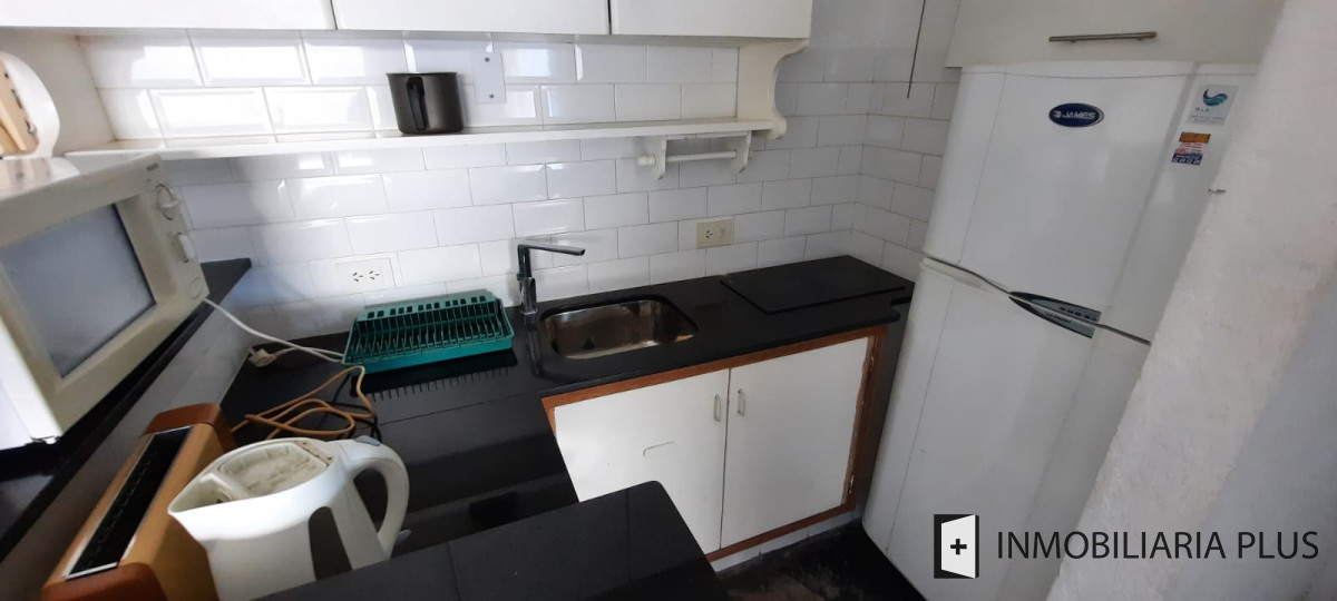 Apartamento ID.870 - Venta de Apartamento en Playa Mansa Frente al Mar de Punta del Este con 2 Dormitorios 2 Baños