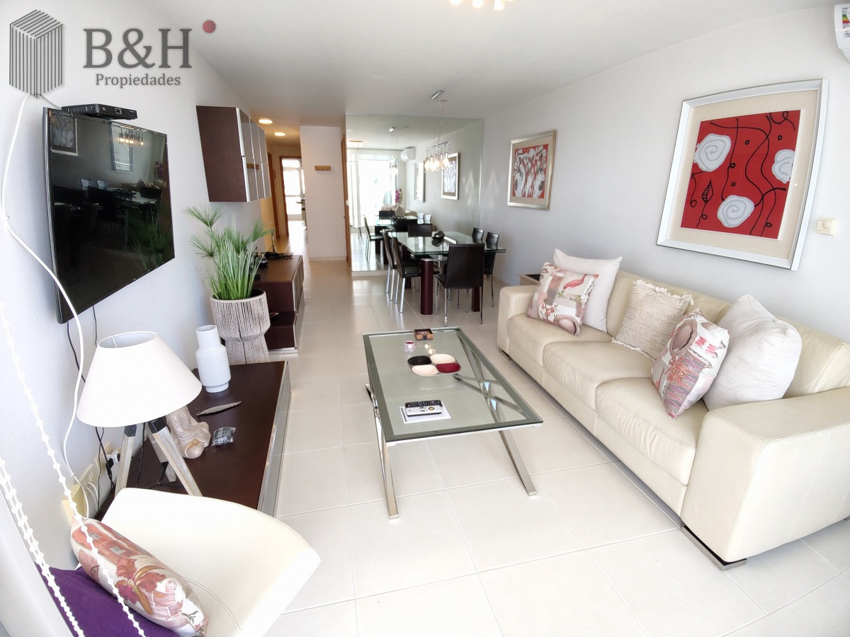 Apartamento ID.4849 - Apartamento en zona enjoy punta del este