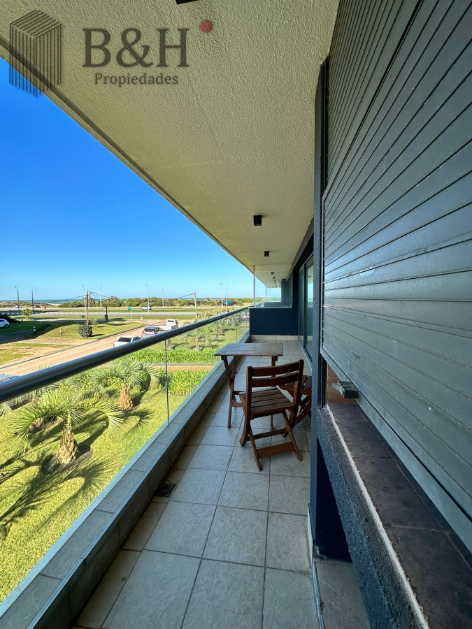 Apartamento ID.1150 - Venta Apartamento frente al mar, primera linea punta del este 