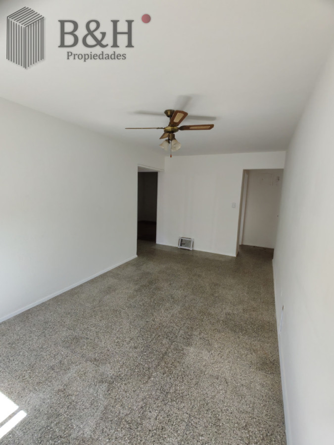 Apartamento ID.7130 - Apartamento en Centro de Maldonado