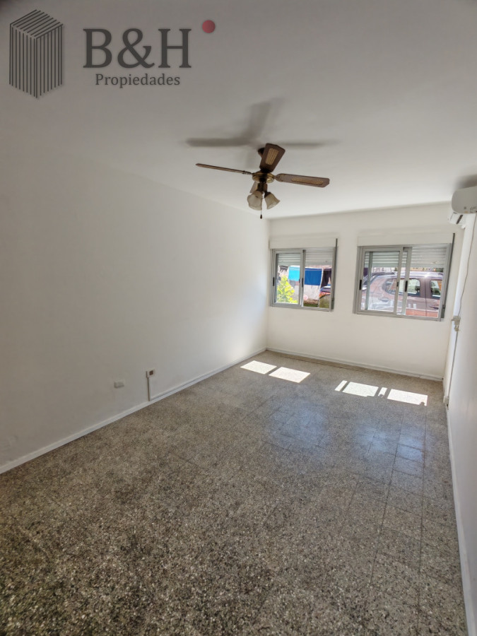 Apartamento ID.7130 - Apartamento en Centro de Maldonado