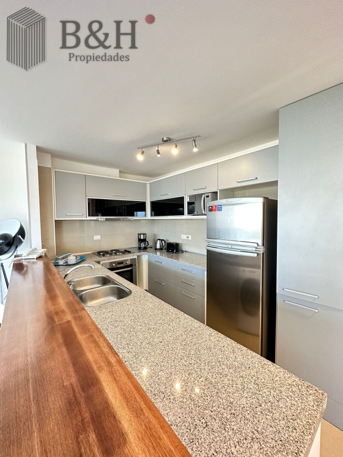 Apartamento ID.1150 - Venta Apartamento frente al mar, primera linea punta del este 