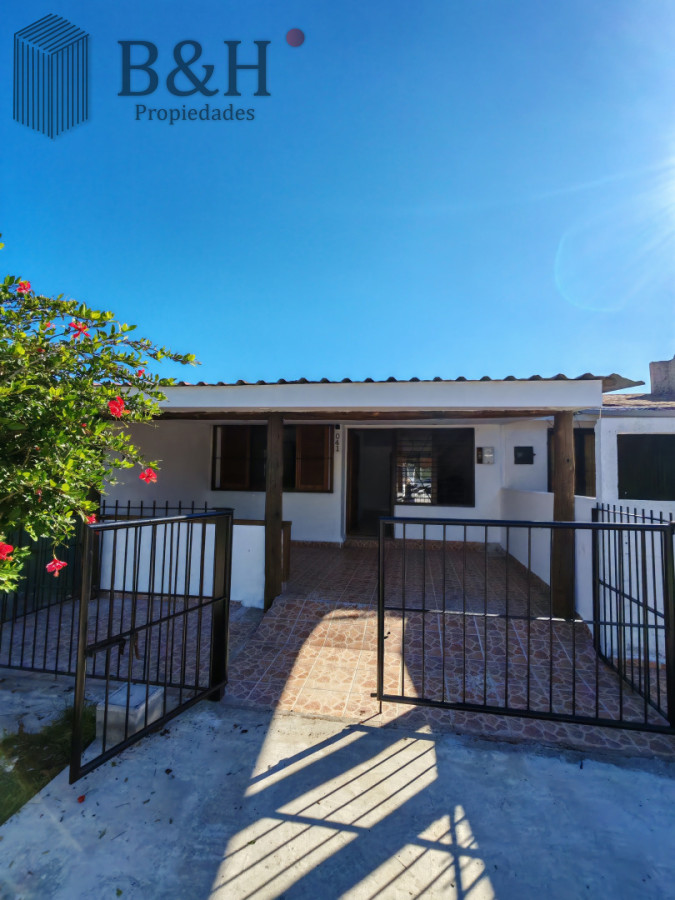 Casa ID.7129 - Casa a la Venta en Maldonado Nuevo