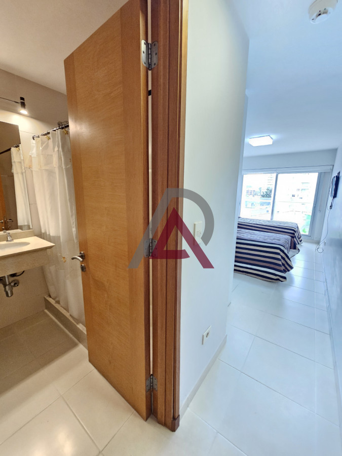 Apartamento ID.307 - VENTA APARTAMENTO 2 Dorm + Servicio + 4 Baños - PDE - Mansa