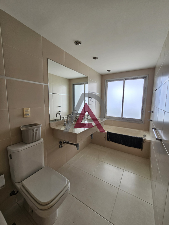 Apartamento ID.307 - VENTA APARTAMENTO 2 Dorm + Servicio + 4 Baños - PDE - Mansa