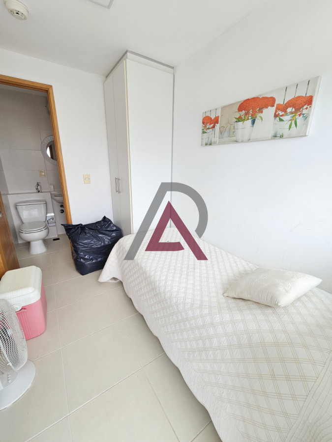 Apartamento ID.307 - VENTA APARTAMENTO 2 Dorm + Servicio + 4 Baños - PDE - Mansa