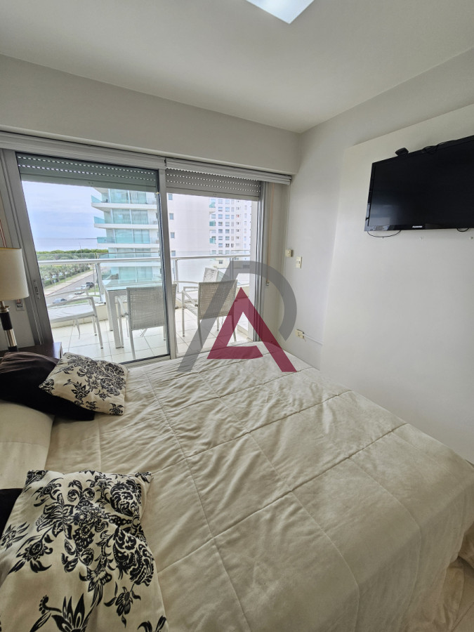 Apartamento ID.307 - VENTA APARTAMENTO 2 Dorm + Servicio + 4 Baños - PDE - Mansa
