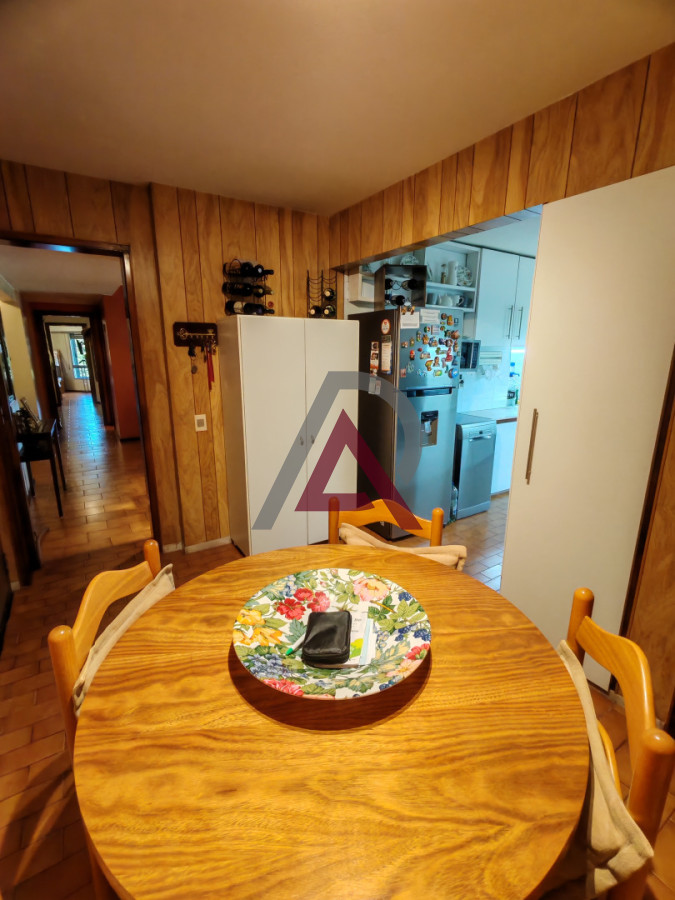 Apartamento ID.306 - VENTA APARTAMENTO 3Dorm, 3 Baños - Playa Mansa- PDE