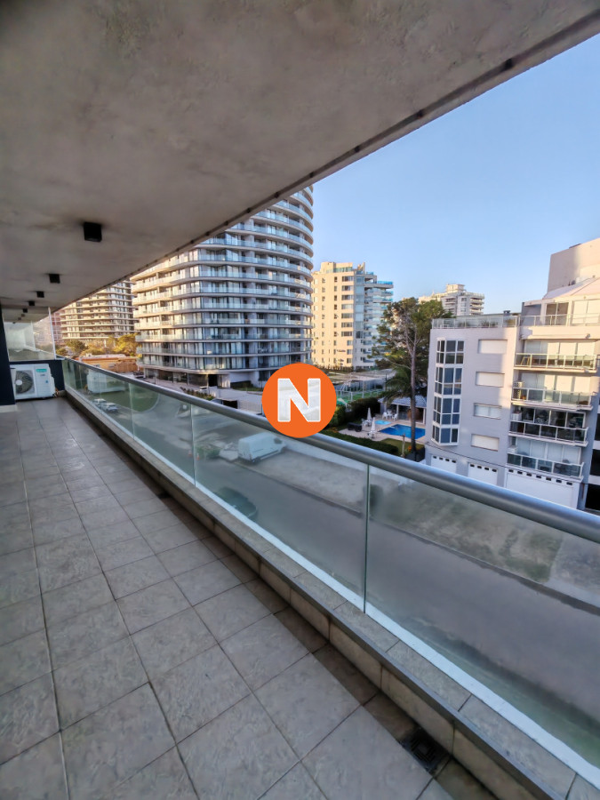 Apartamento Ref.225066 - Exclusivo apartamento en venta Playa Brava