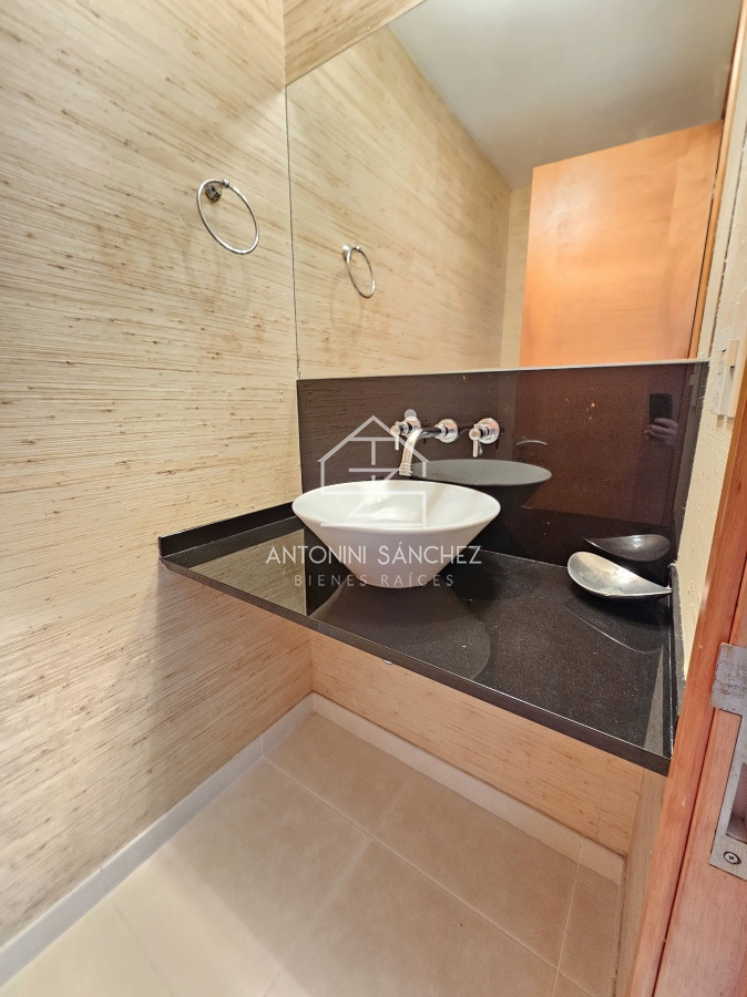 Apartamento ID.2101 - Venta apartamento 3 dormitorios Punta del Este Mansa