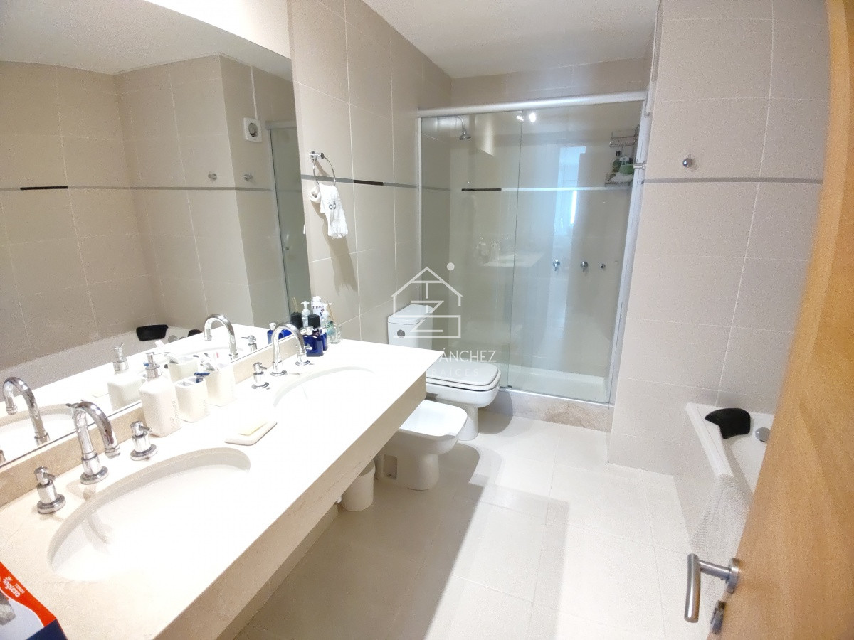 Apartamento ID.2084 - Apartamento en Punta del Este, Península