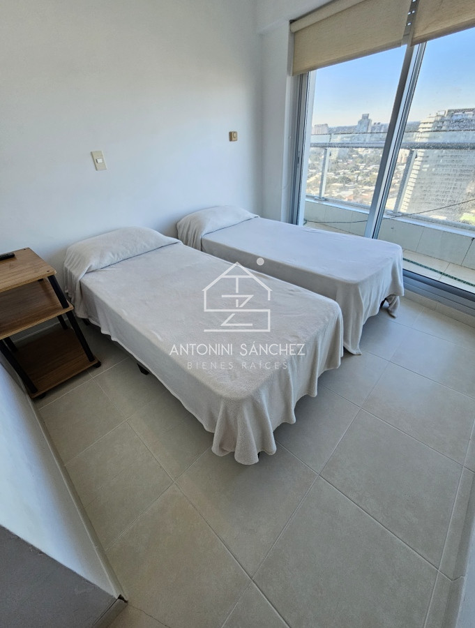Apartamento ID.2101 - Venta apartamento 3 dormitorios Punta del Este Mansa