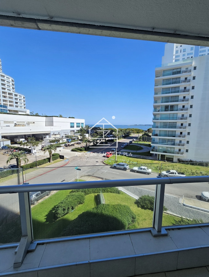 Apartamento ID.4143 - Venta Apartamento 3 dormitorios zona enjoy punta del este