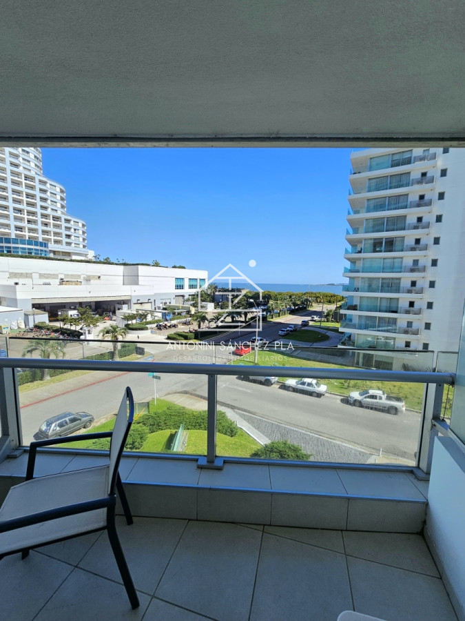 Apartamento ID.4143 - Venta Apartamento 3 dormitorios zona enjoy punta del este